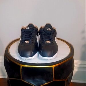 Fashion24 Nike Cortez Sneakers